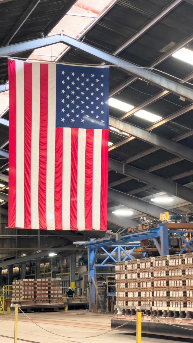 There’s a lot to be thankful for today. At US Brick, the top of that list is our team and the leaders who show up for us every day. 

We hope everyone has a wonderful Thanksgiving!🦃🤎🇺🇸

#bornherebuilthere #madeintheusa #buildingmaterialsupplier #alwaysthankful #companyculture #companyculturematters #constructionwork #constructionmaterials #americanmanufacturing